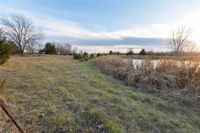 $324,700 | 2530 Arkansas Terrace, Quenemo, KS 66528