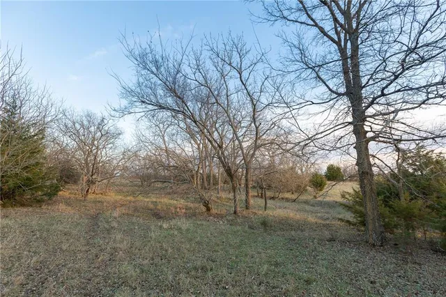 $324,700 | 2530 Arkansas Terrace, Quenemo, KS 66528
