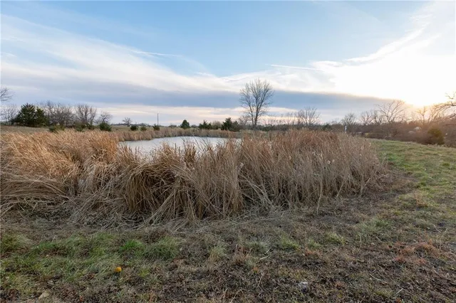 $324,700 | 2530 Arkansas Terrace, Quenemo, KS 66528