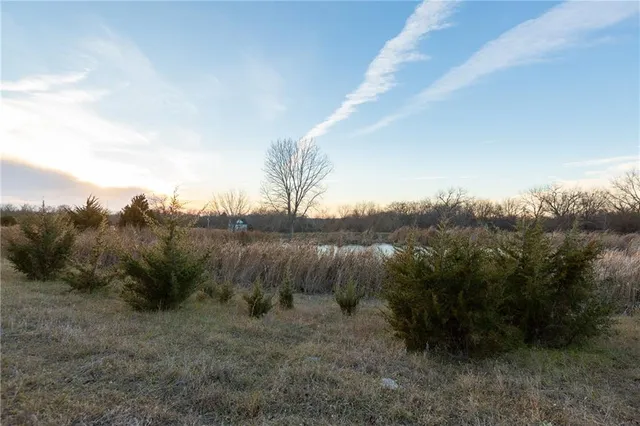 $324,700 | 2530 Arkansas Terrace, Quenemo, KS 66528