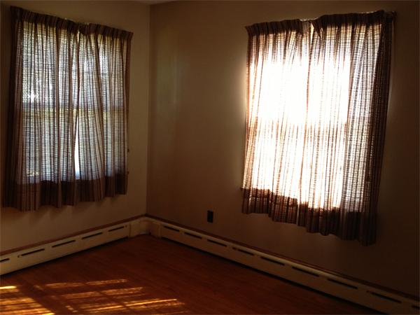 530 Tower Street Fall River, MA 02721 - Photo 6 of 9