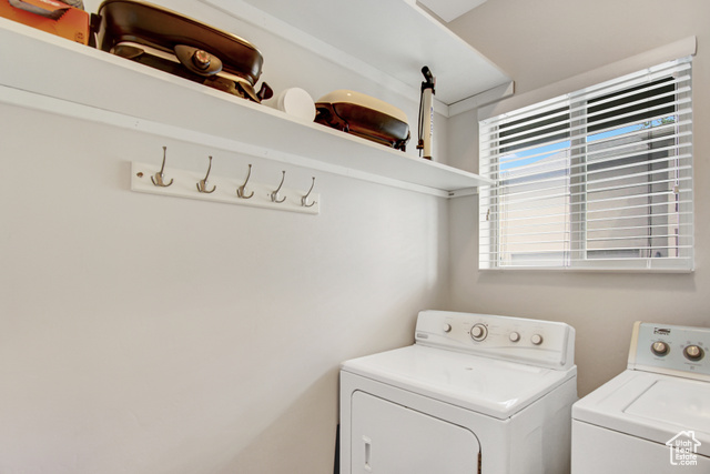 4 Hanauer Place Murray, UT 84107 - Photo 14 of 24 Washroom with washer and clothes dryer