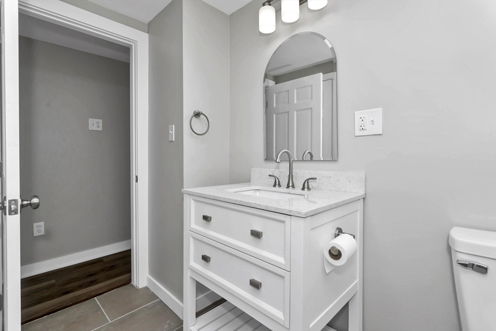 3 North Road Westfield, MA 01085 - Photo 17 of 41