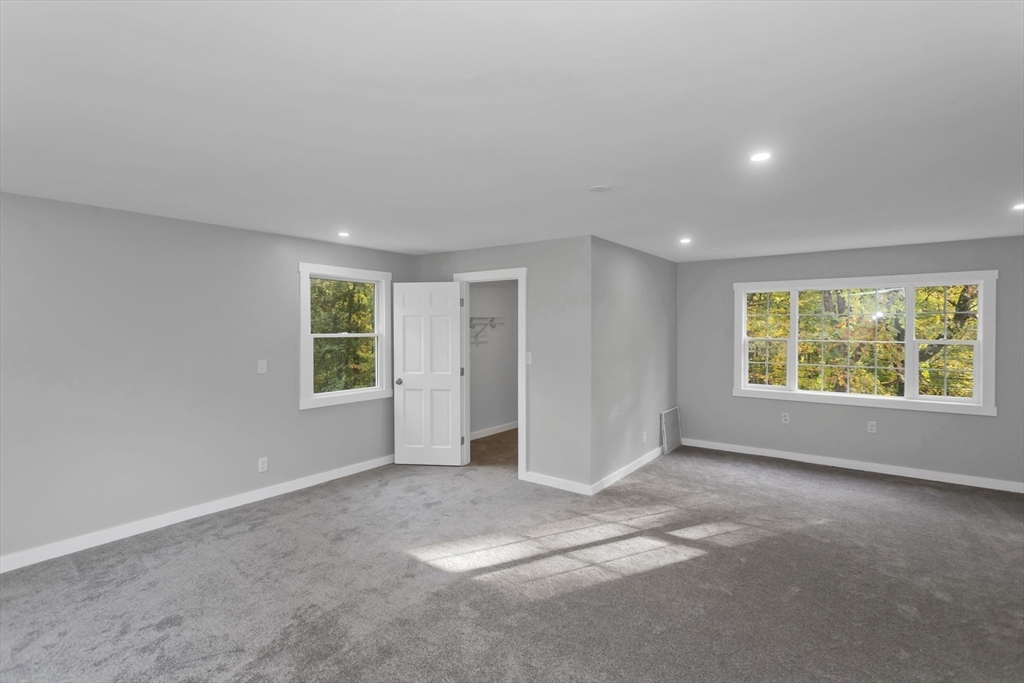 3 North Road Westfield, MA 01085 - Photo 24 of 41