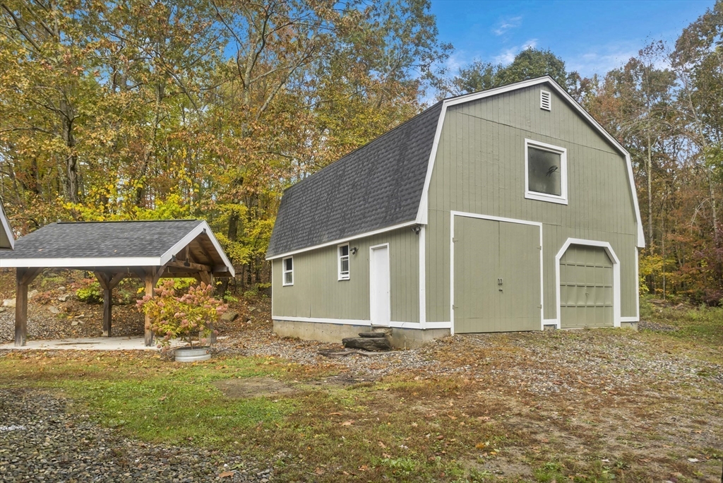 3 North Road Westfield, MA 01085 - Photo 36 of 41