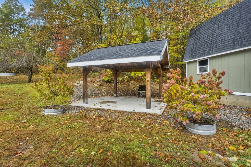3 North Road Westfield, MA 01085 - Photo 37 of 41