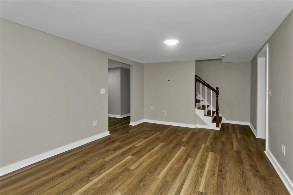 3 North Road Westfield, MA 01085 - Photo 6 of 41