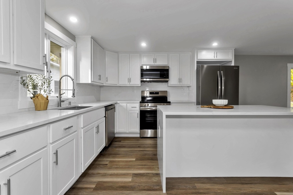 3 North Road Westfield, MA 01085 - Photo 10 of 41