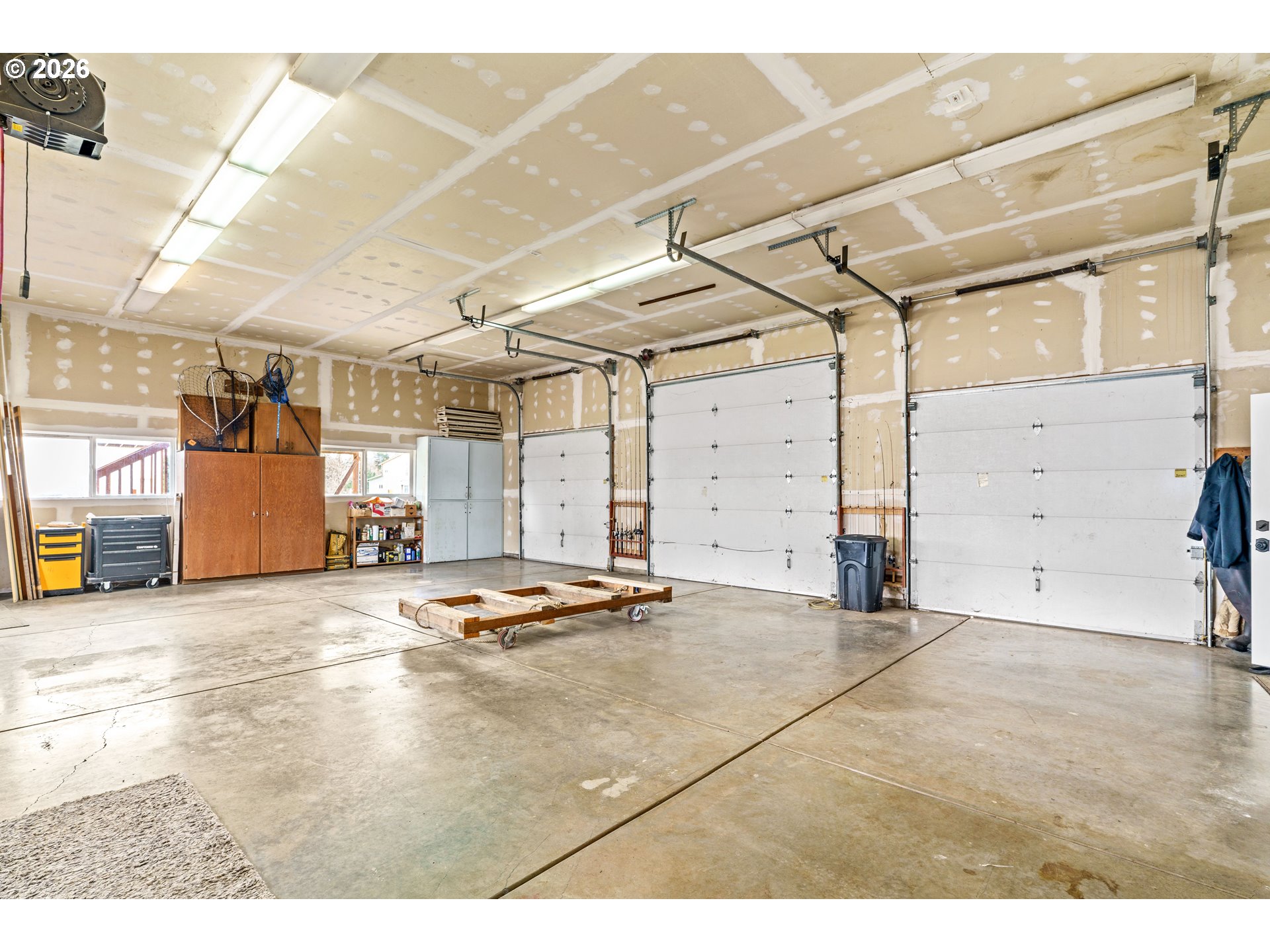 38662 Dexter Road Dexter, OR 97431 - Photo 15 of 48