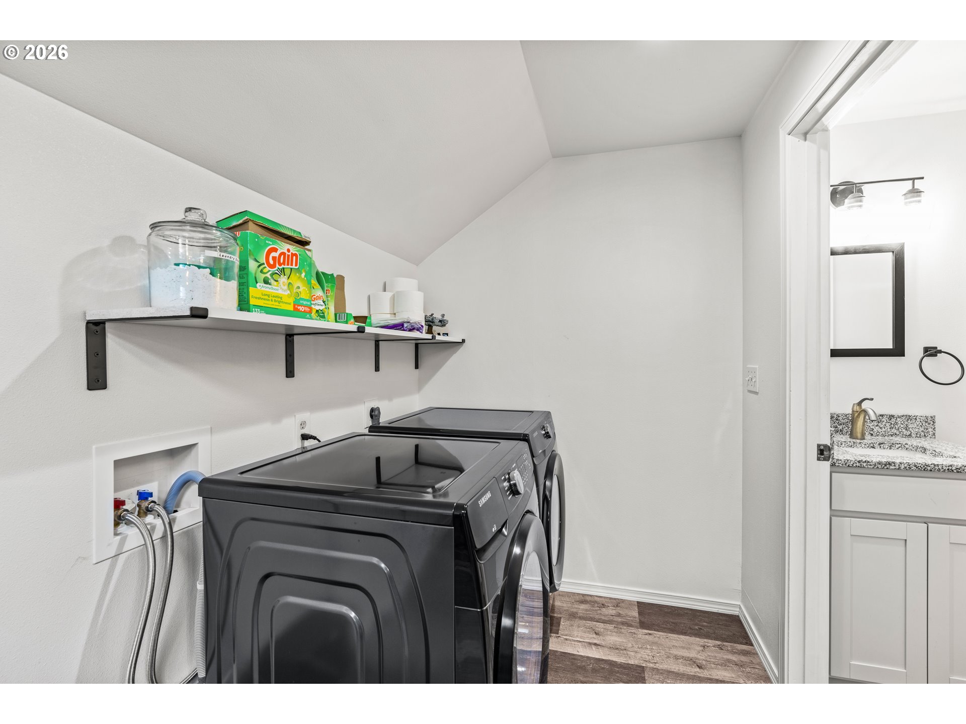 38662 Dexter Road Dexter, OR 97431 - Photo 31 of 48