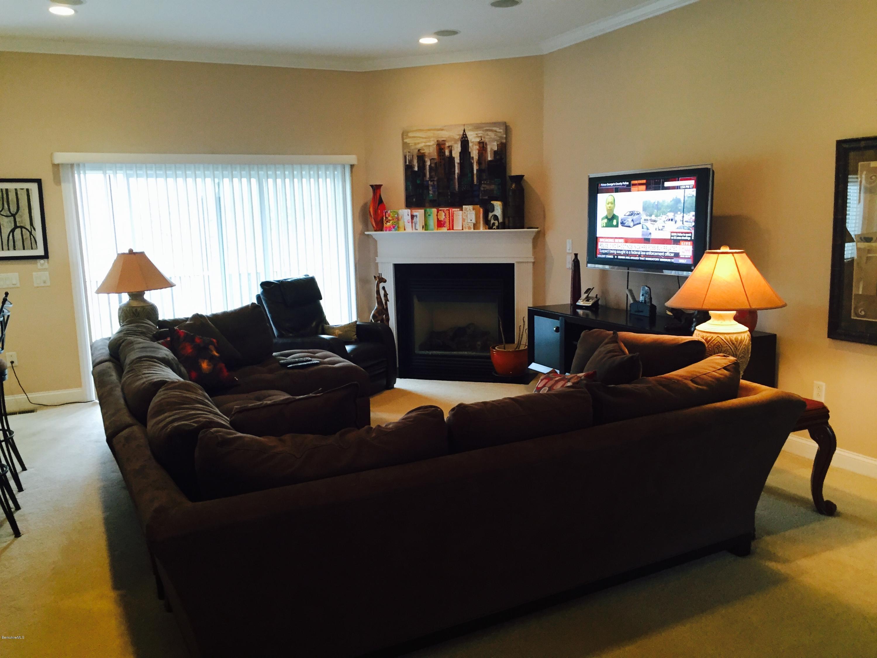 110 Red Barn Road Dalton, MA 01226 - Photo 5 of 9 Great Room