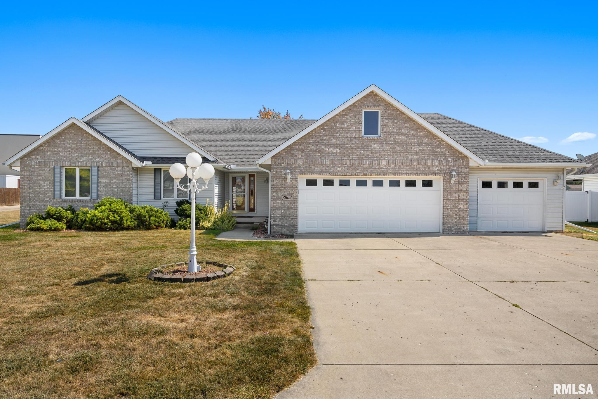 3902 South Sheffield Road Bartonville, IL 61607 - Photo 1 of 34 Gallery Image 1