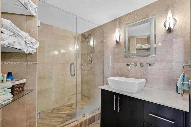 $825,000 | 7135 Collins Avenue, Unit 705, Miami Beach, FL 33141