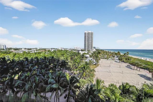 $825,000 | 7135 Collins Avenue, Unit 705, Miami Beach, FL 33141