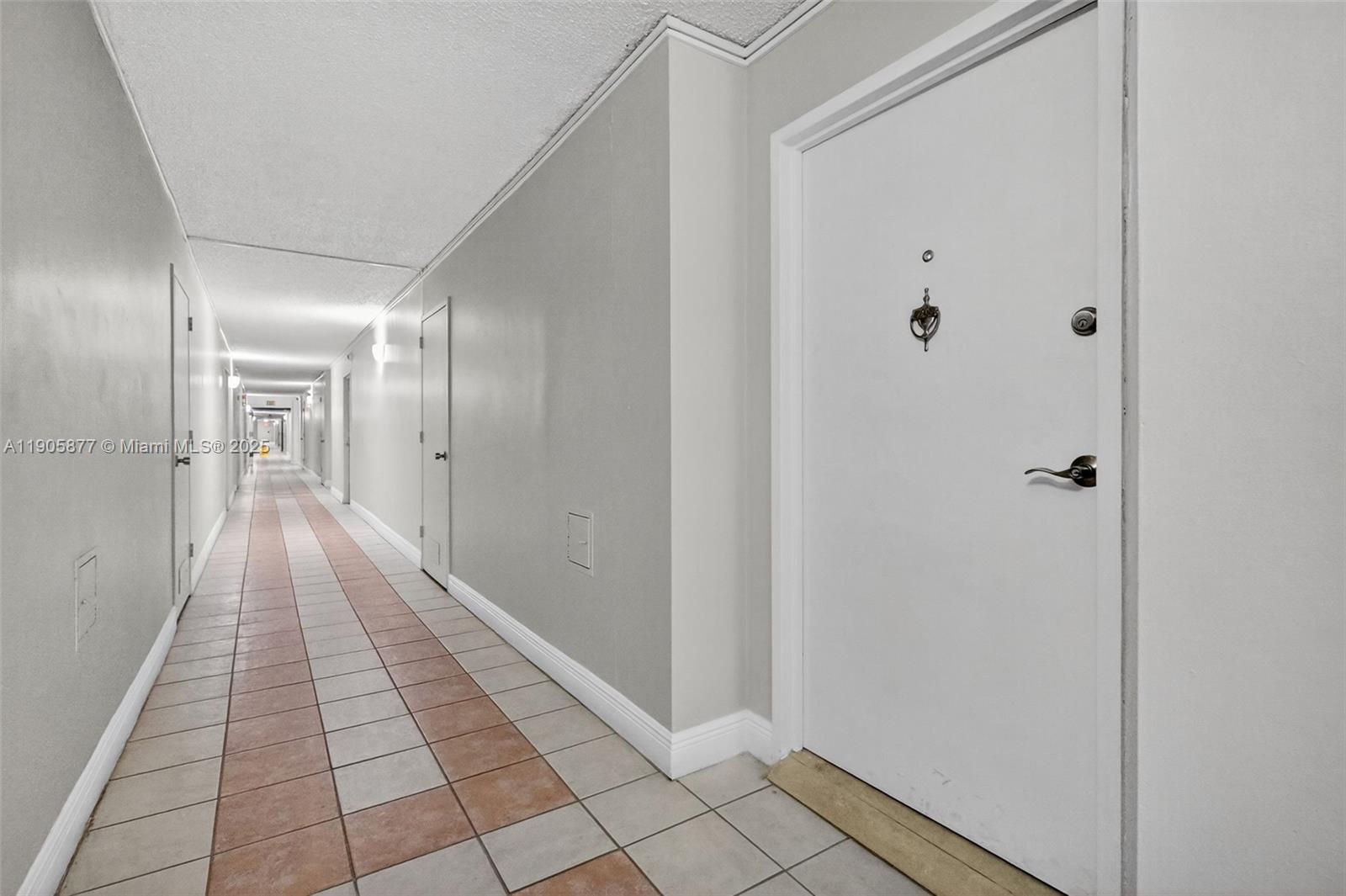 7135 Collins Avenue, Unit 705 Miami Beach, FL 33141 - Photo 5 of 71