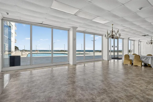 $825,000 | 7135 Collins Avenue, Unit 705, Miami Beach, FL 33141