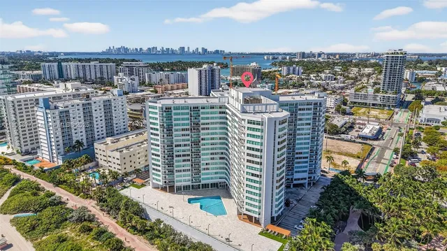 $825,000 | 7135 Collins Avenue, Unit 705, Miami Beach, FL 33141