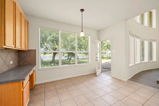 $2,750 | 7711 Summer Shore Drive, Rosenberg, TX 77469