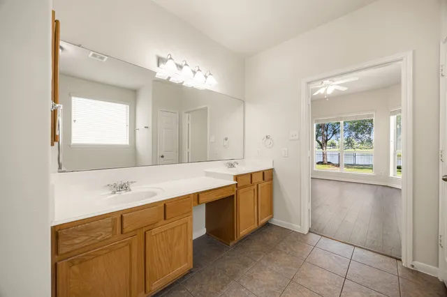 $2,750 | 7711 Summer Shore Drive, Rosenberg, TX 77469