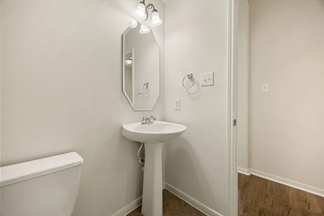 $2,750 | 7711 Summer Shore Drive, Rosenberg, TX 77469