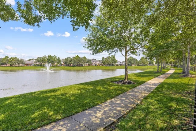 $2,750 | 7711 Summer Shore Drive, Rosenberg, TX 77469