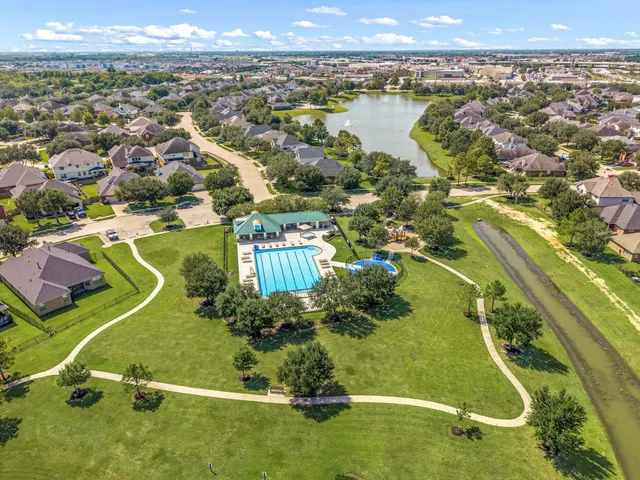 $2,750 | 7711 Summer Shore Drive, Rosenberg, TX 77469