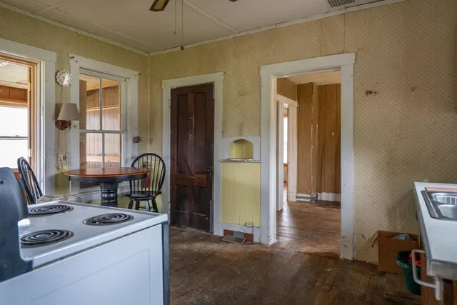 $183,000 | 14 Anderson Street, West Rutland, VT 05777