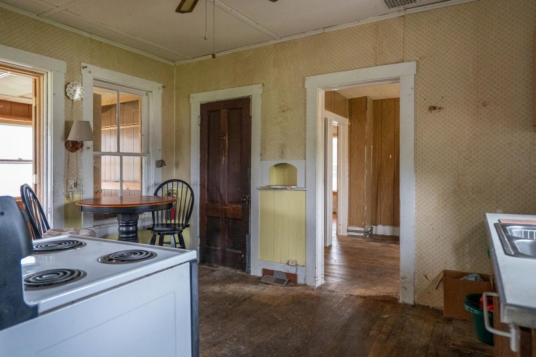 14 Anderson Street West Rutland, VT 05777 - Photo 14 of 29