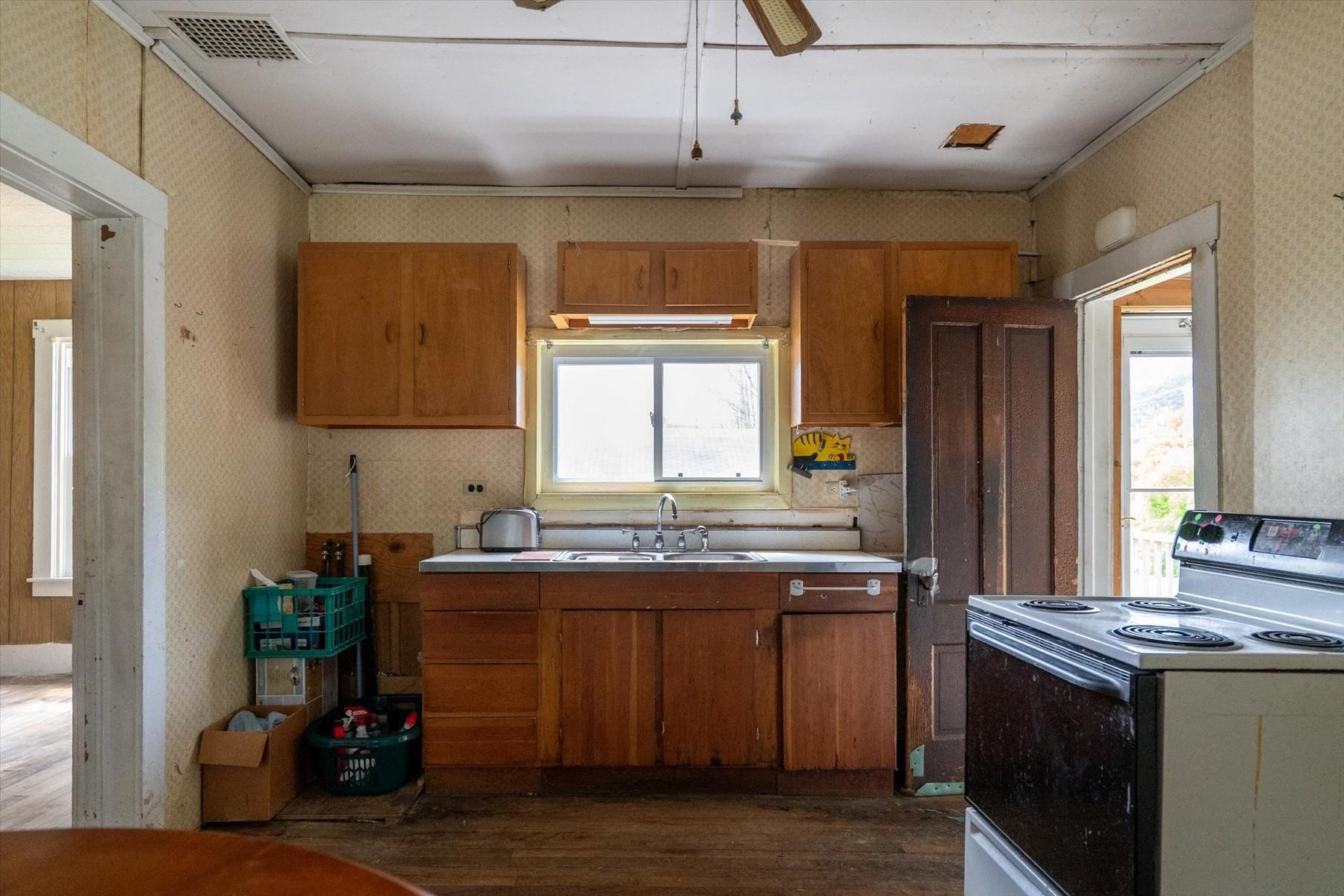 14 Anderson Street West Rutland, VT 05777 - Photo 15 of 29