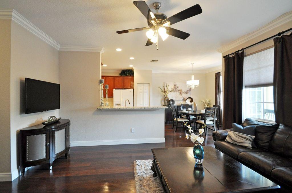 121 Seagrape Drive, Unit 202 Jupiter, FL 33458 - Photo 4 of 14 ISu0wdq4zk5yf30000000000