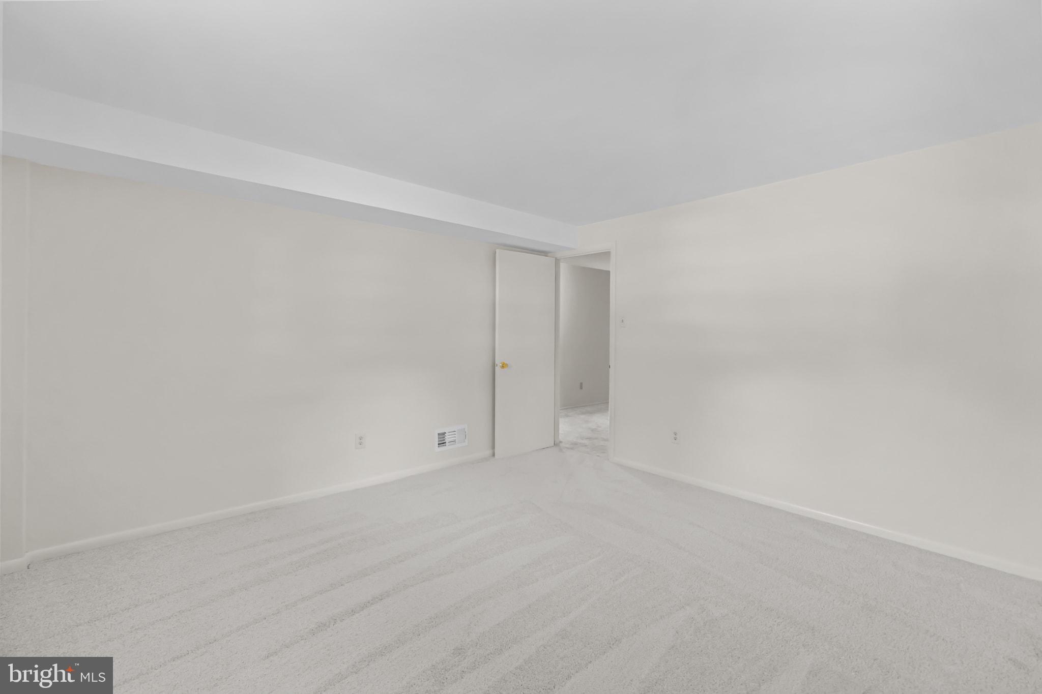 6914 Hadlow Drive Springfield, VA 22152 - Photo 36 of 44