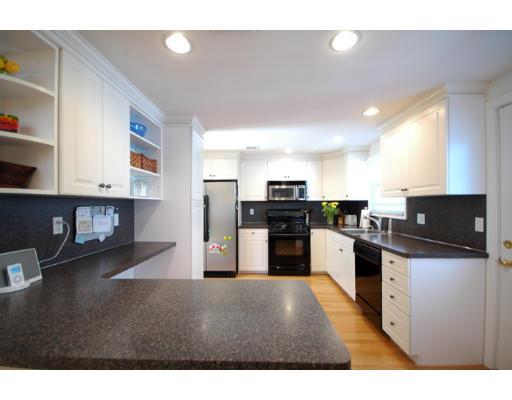 52 Noanett Road Needham, MA 02494 - Photo 4 of 16