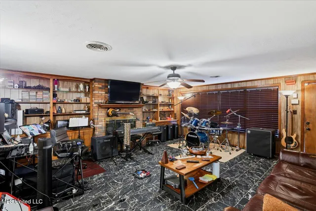 $228,000 | 5320 Meadow Oaks Park Drive, Jackson, MS 39211