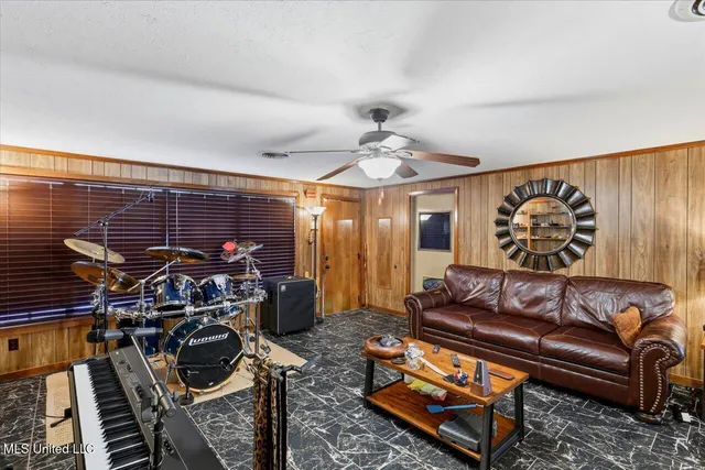 $228,000 | 5320 Meadow Oaks Park Drive, Jackson, MS 39211