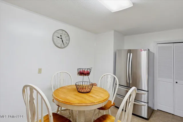 $228,000 | 5320 Meadow Oaks Park Drive, Jackson, MS 39211