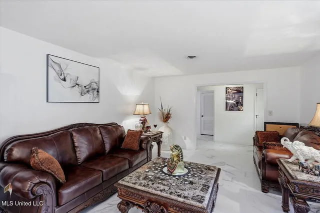 $228,000 | 5320 Meadow Oaks Park Drive, Jackson, MS 39211