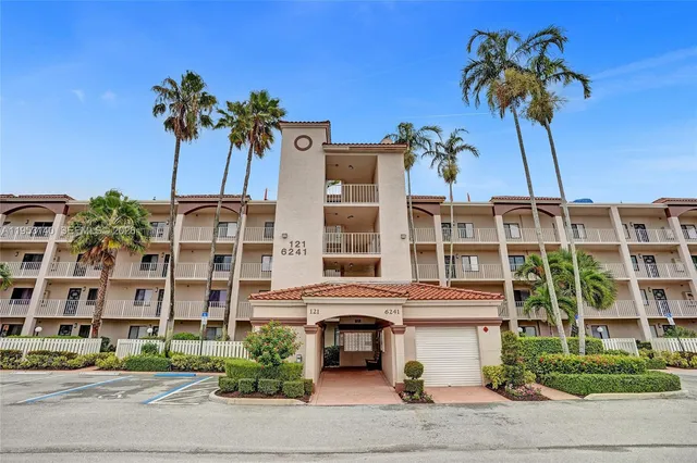 $2,600 | 6241 Pointe Regal Circle, Unit 103, Delray Beach, FL 33484