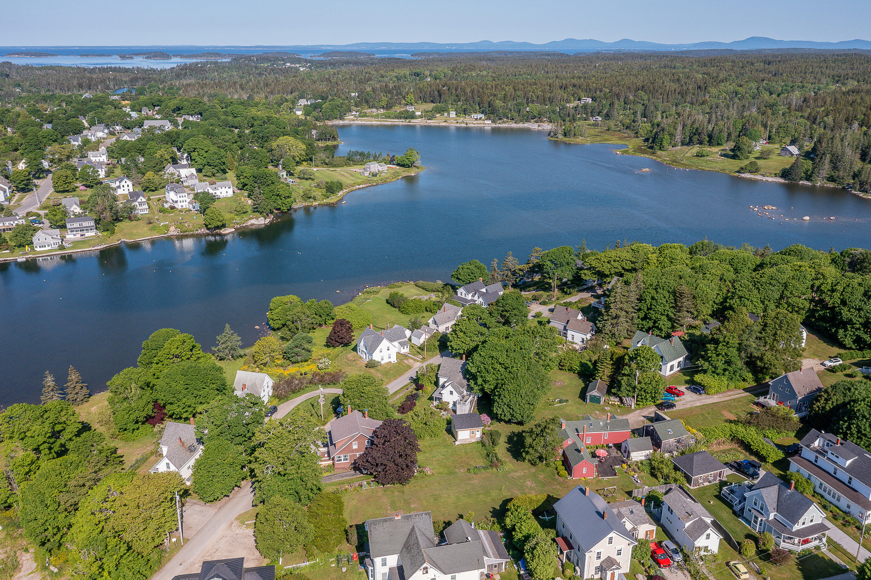 5 Chestnut Street Vinalhaven, ME 04863 - Photo 5 of 50 05_5Chestnut_S_print