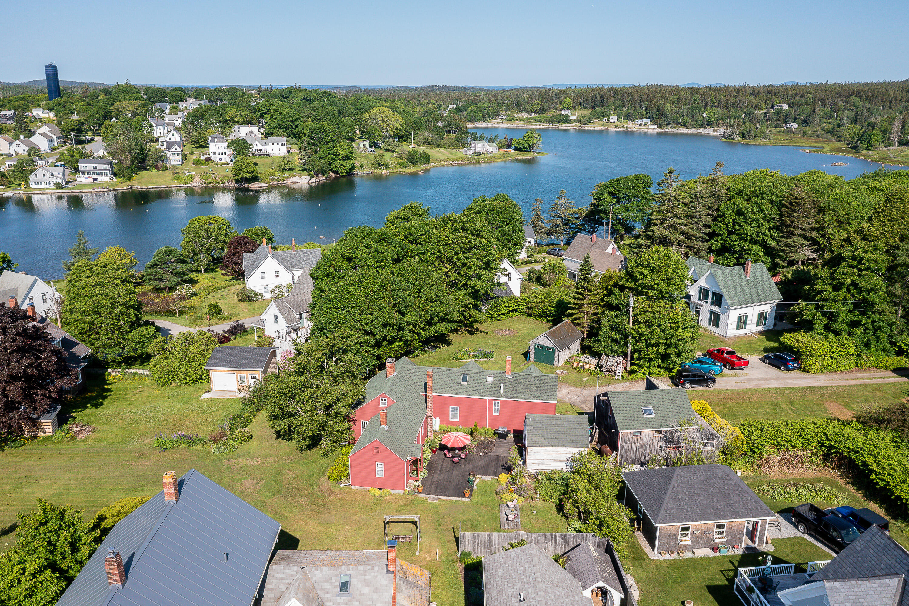 5 Chestnut Street Vinalhaven, ME 04863 - Photo 6 of 50 08_5Chestnut_S_print