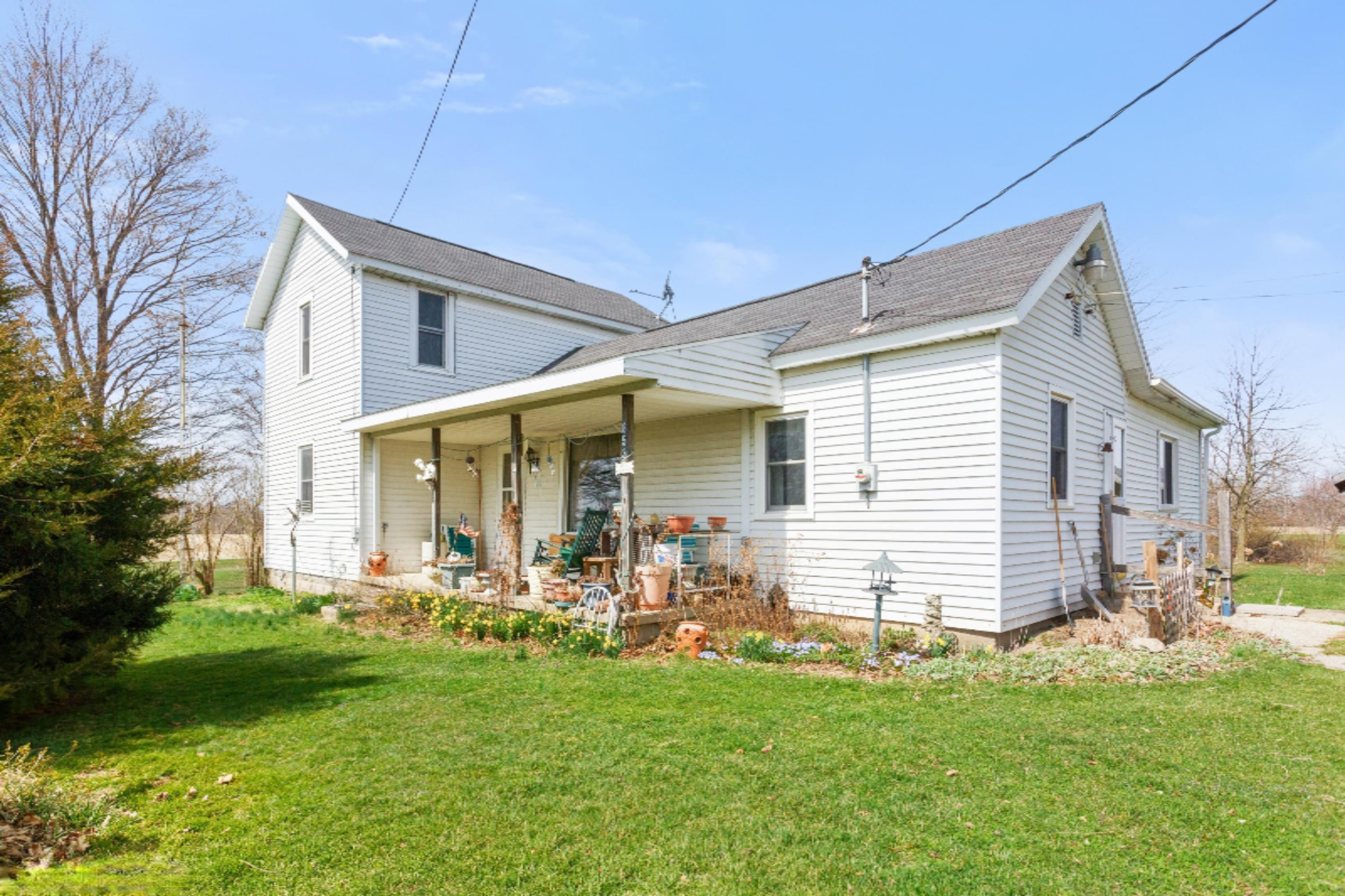 853 Warren Woods Road Galien, MI 49113 - Photo 3 of 16 02_853WarrenWoods_300_FrontView_HiRes