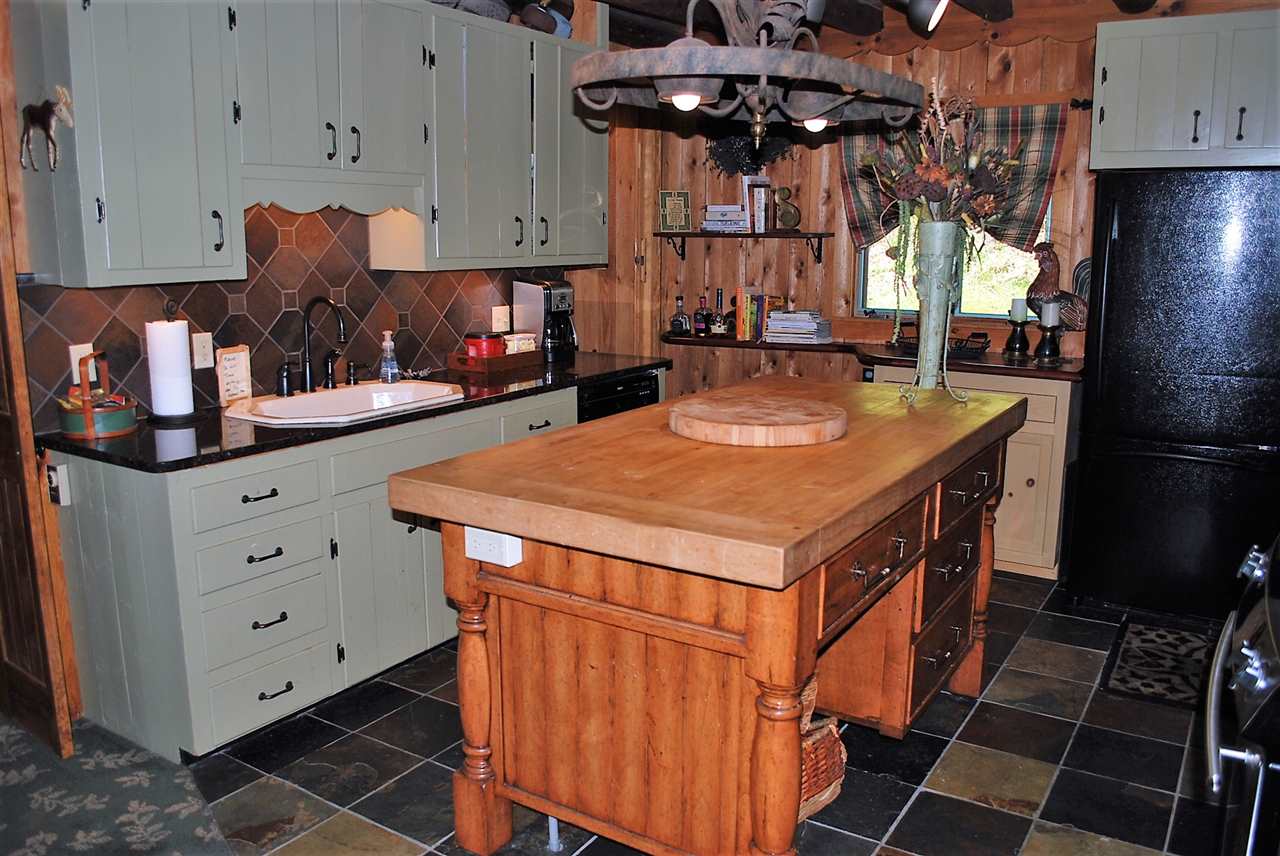 1682 Roxbury Mountain Road Warren, VT 05674 - Photo 8 of 33