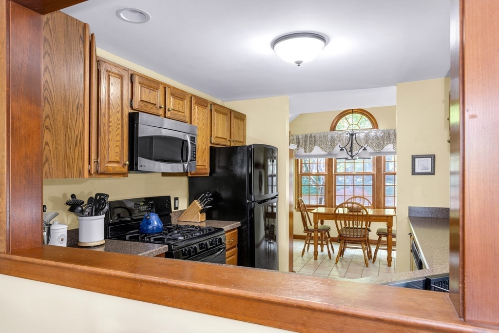 9 Spruce Pond Road, Unit 9 Franklin, MA 02038 - Photo 13 of 42 Gallery Image 13