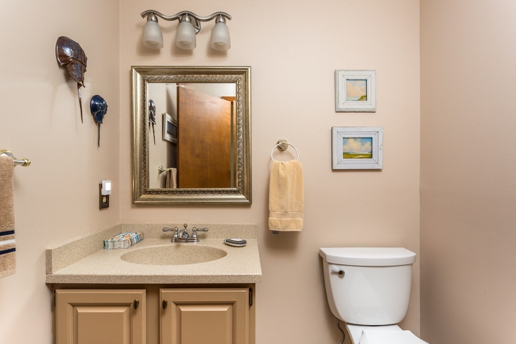 9 Spruce Pond Road, Unit 9 Franklin, MA 02038 - Photo 18 of 42 Gallery Image 18