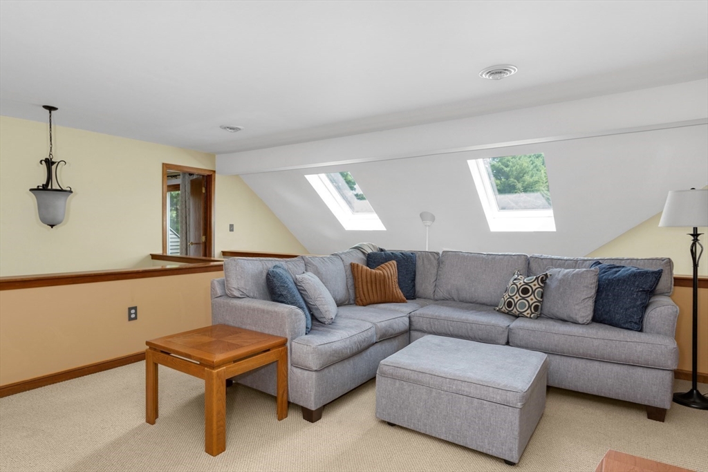 9 Spruce Pond Road, Unit 9 Franklin, MA 02038 - Photo 23 of 42 Gallery Image 23