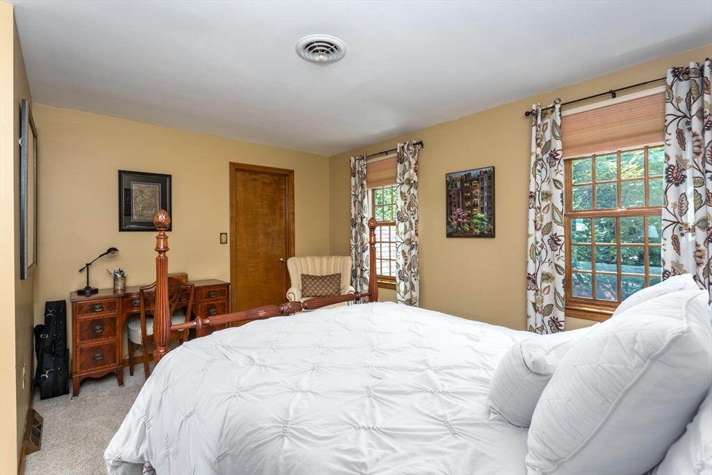 9 Spruce Pond Road, Unit 9 Franklin, MA 02038 - Photo 33 of 42 Gallery Image 33