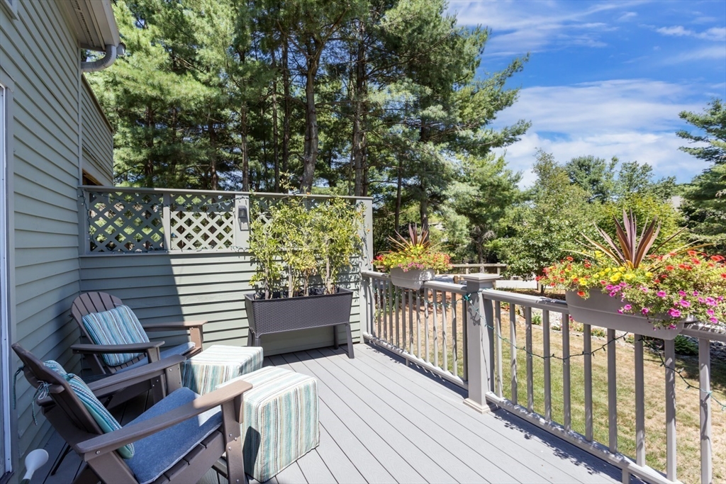 9 Spruce Pond Road, Unit 9 Franklin, MA 02038 - Photo 9 of 42 Gallery Image 9