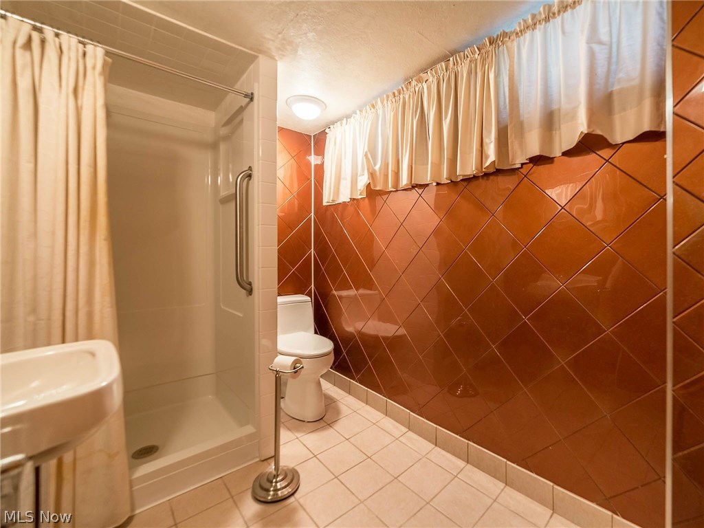 9010 West Moreland Road Parma, OH 44129 - Photo 12 of 20 Gallery Image 12