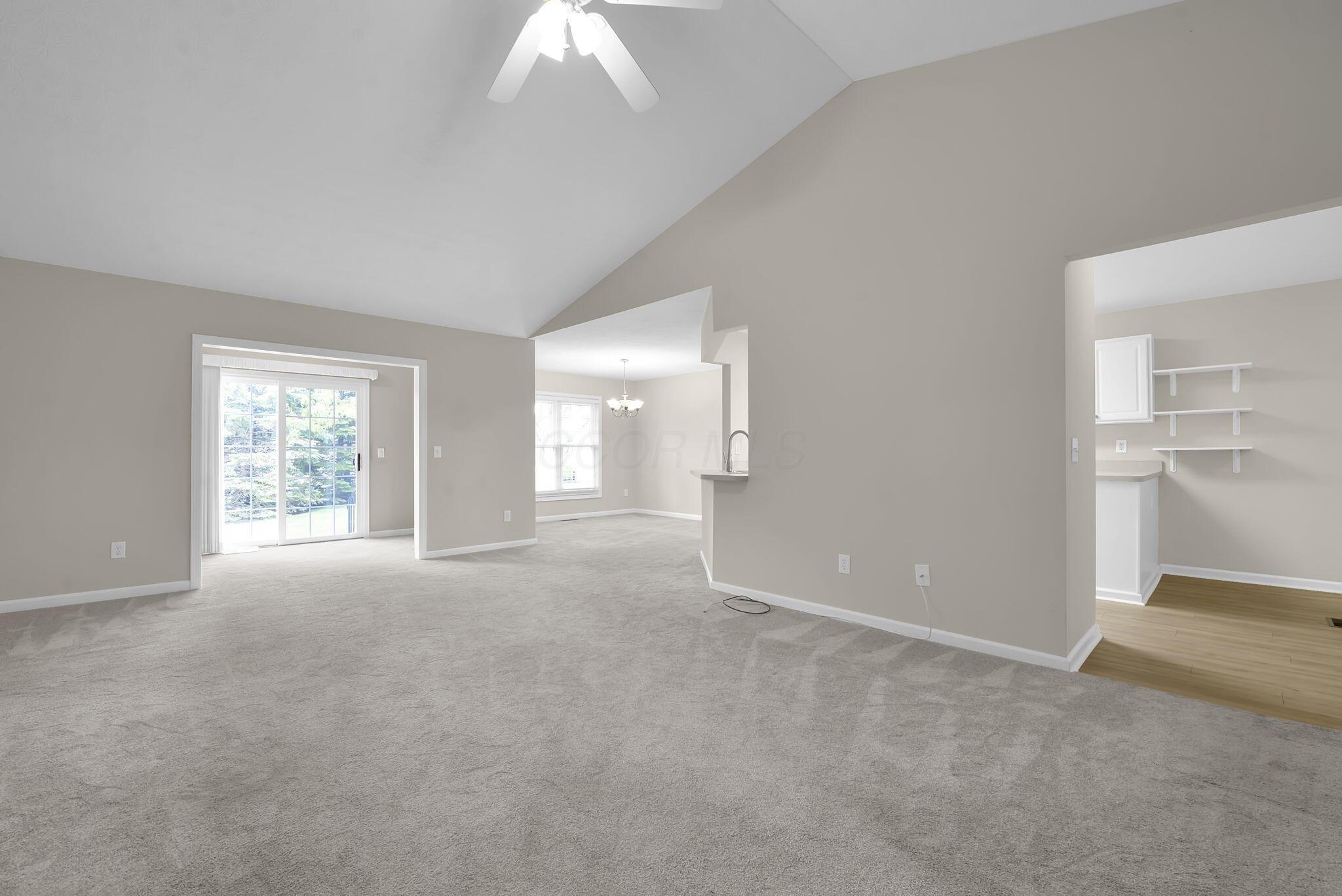 6218 Country Side Road Plain City, OH 43064 - Photo 6 of 28 Great room