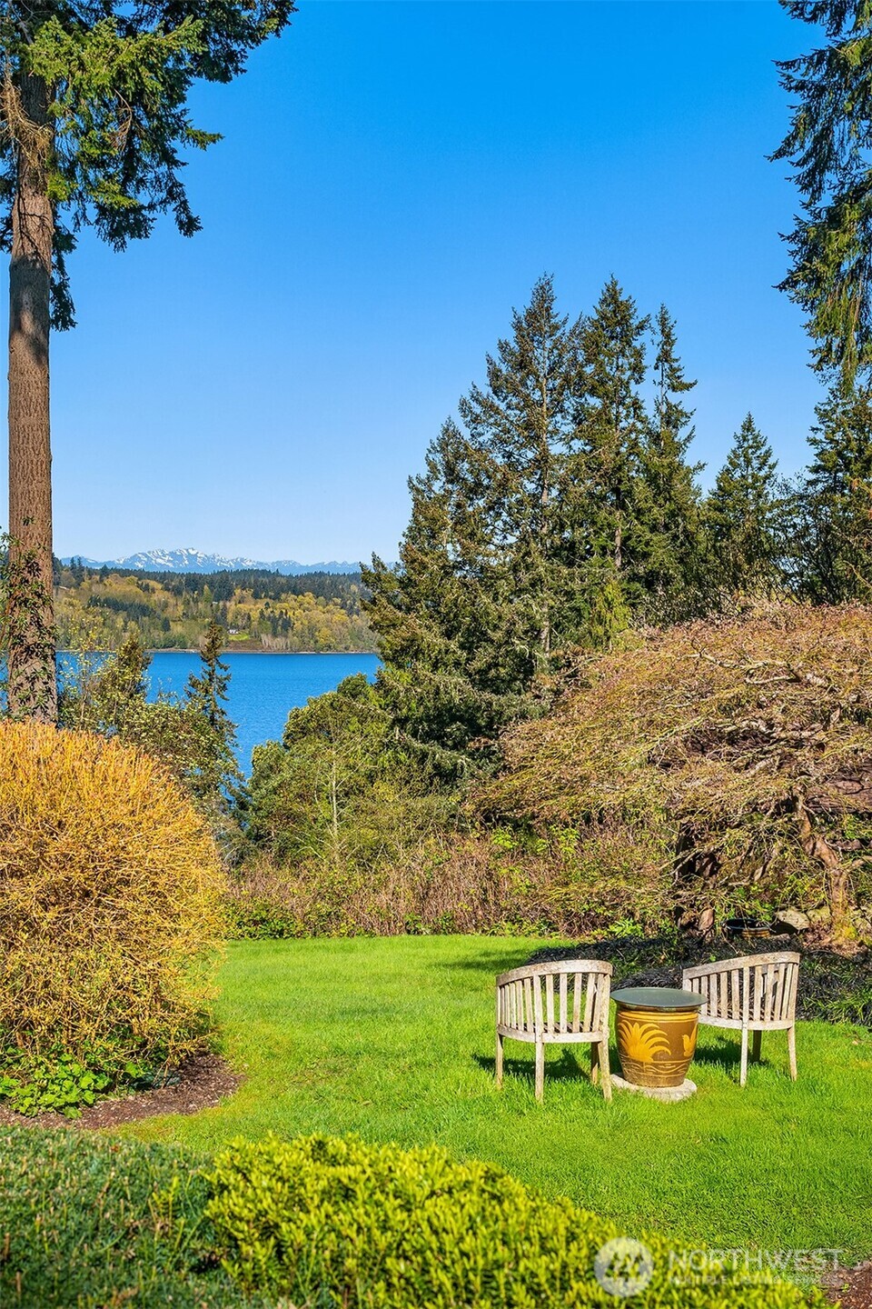 12423 Southwest 151st Street Vashon, WA 98070 - Photo 29 of 40