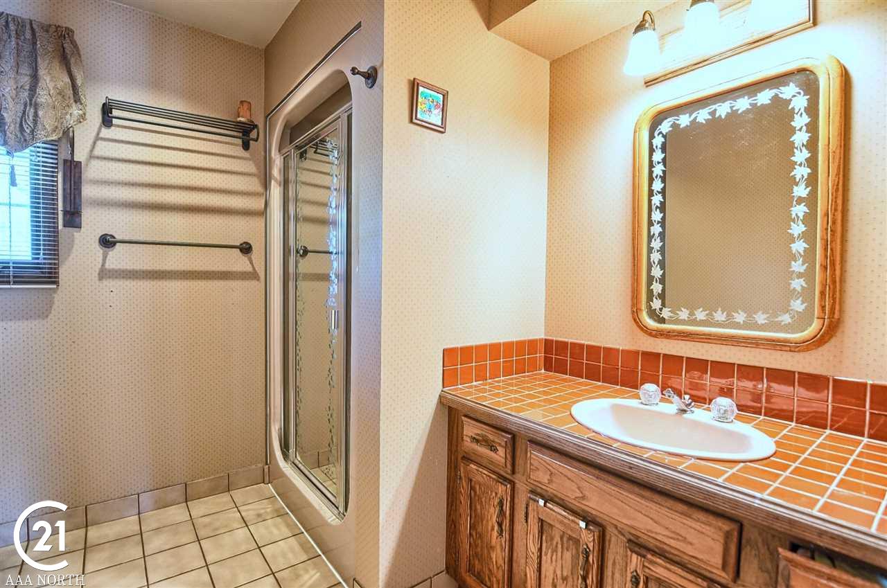 1718 Jason Circle Rochester Hills, MI 48306 - Photo 16 of 31